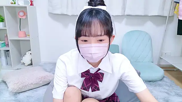 Snapshot of 86_haru chatting on 01/25/25, 12:26 86 haru online show from 01/25/25, 12:26