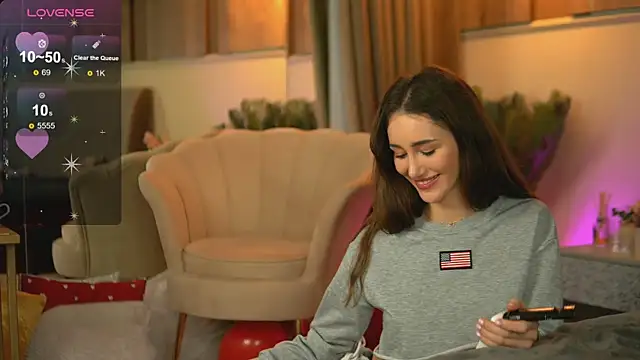 EmilyRaymont online show from 03/11/25, 05:05