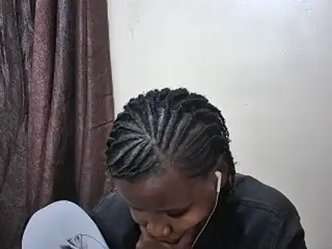 Snapshot of afrikaqueen chatting on 01/30/25, 12:07 afrikaqueen online show from 01/30/25, 12:07