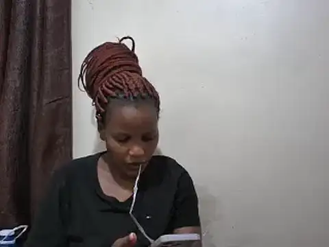 Snapshot of afrikaqueen chatting on 02/19/25, 11:38 afrikaqueen online show from 02/19/25, 11:38