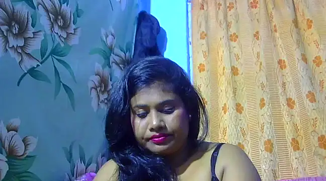 Snapshot of sexy_roma chatting on 02/28/25, 03:37 sexy roma online show from 02/28/25, 03:37