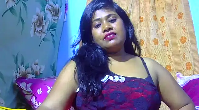 Snapshot of sexy_roma chatting on 03/09/25, 04:55 sexy roma online show from 03/09/25, 04:55