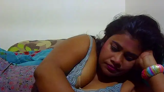 Snapshot of sexy_roma chatting on 11/24/25, 04:51 sexy roma online show from 11/24/25, 04:51