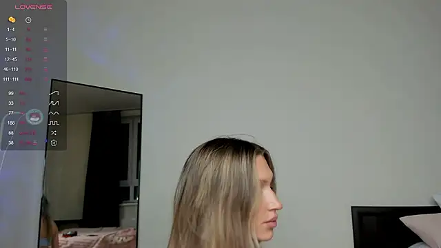 Snapshot of elliemintlover chatting on 02/25/26, 02:37 elliemintlover online show from 02/25/26, 02:37