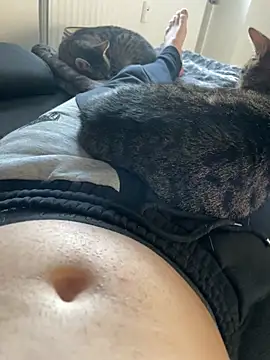 Snapshot of Cookie0602_ chatting on 03/08/25, 04:17 Cookie0602  online show from 03/08/25, 04:17