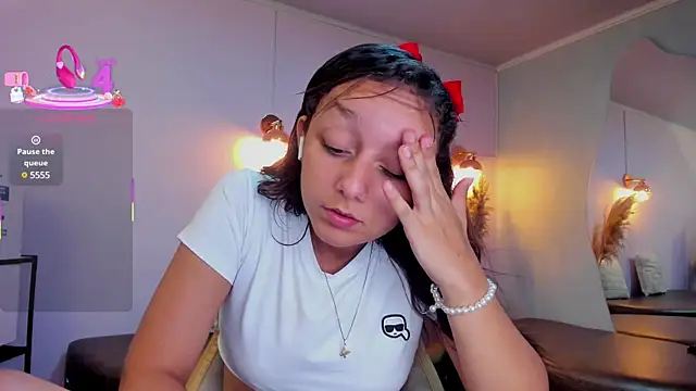 katy sweet19 online show from 03/21/25, 12:40