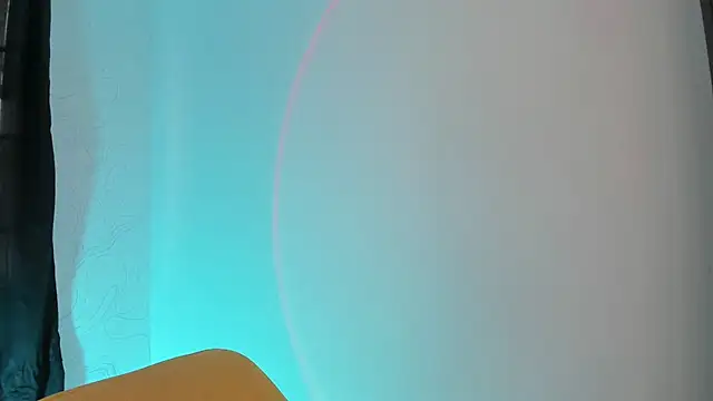 Snapshot of tekila__ chatting on 02/12/25, 05:26 tekila online show from 02/12/25, 05:26