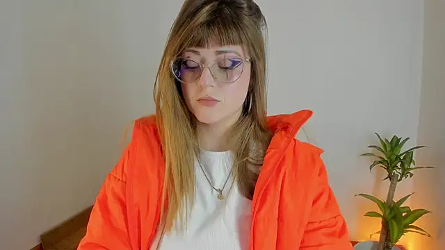 Snapshot of tekila__ chatting on 02/26/26, 01:48 tekila online show from 02/26/26, 01:48