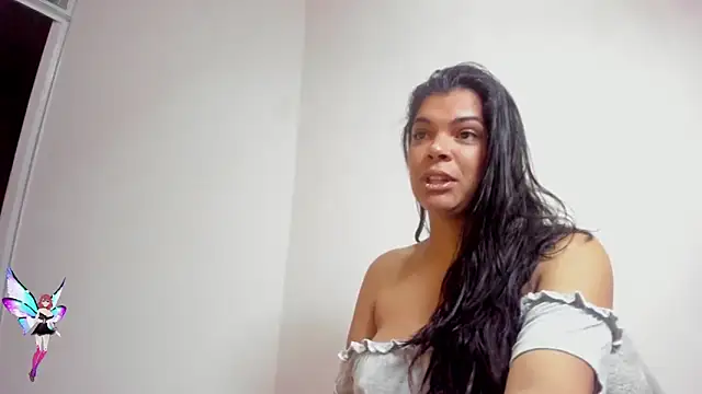 Snapshot of Sweetdreamses_ chatting on 03/04/25, 01:28 Sweetdreamses online show from 03/04/25, 01:28