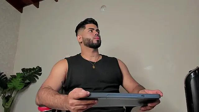 noah crux online show from 01/18/25, 12:57