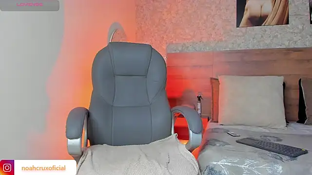 noah crux online show from 09/20/25, 08:10