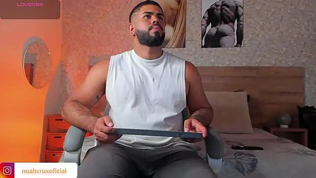 noah crux online show from 10/02/25, 08:16