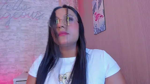 ellamontoya online show from 02/23/25, 04:17