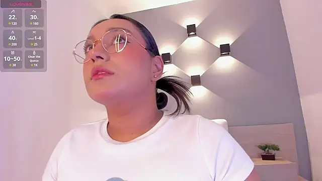 ellamontoya online show from 03/14/25, 04:54