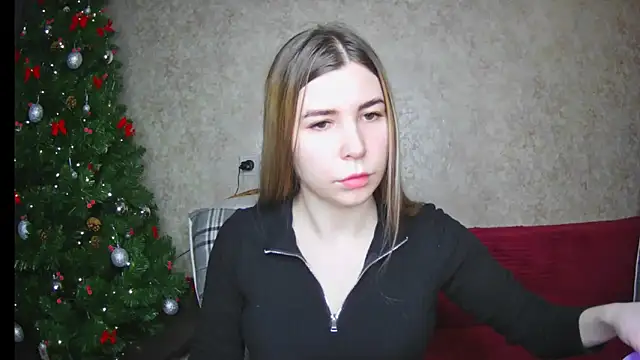 Snapshot of ElllaNuar chatting on 01/13/25, 05:12 ElllaNuar online show from 01/13/25, 05:12