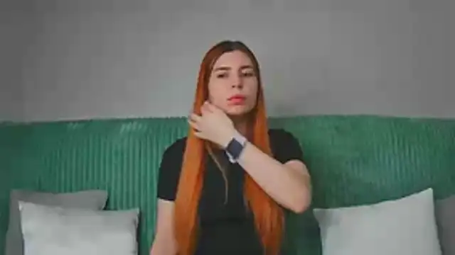 Snapshot of ElllaNuar chatting on 02/26/26, 07:29 ElllaNuar online show from 02/26/26, 07:29