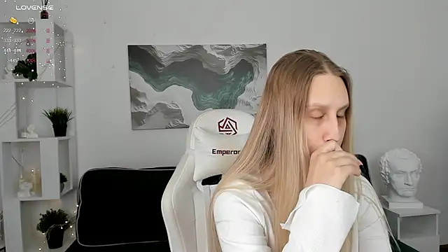 miissblonde online show from 03/05/25, 02:25