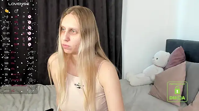 miissblonde online show from 03/13/25, 08:37