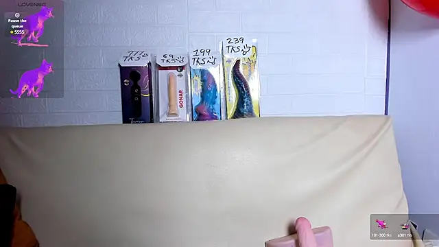 Snapshot of Yeye_scs chatting on 02/18/25, 03:32 Yeye scs online show from 02/18/25, 03:32