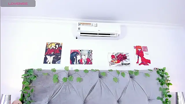 linasantoss online show from 01/29/25, 12:02