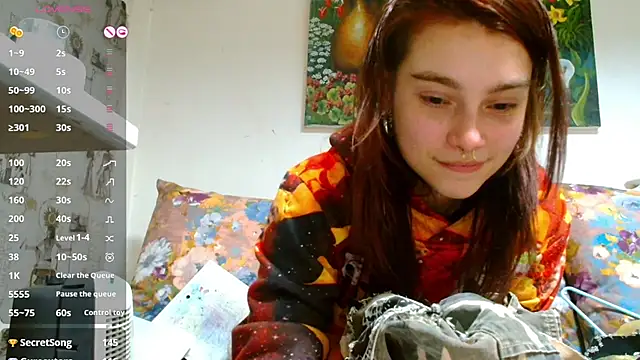 Snapshot of Sophie_Bell chatting on 02/19/25, 10:53 Sophie Bell online show from 02/19/25, 10:53