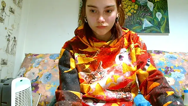 Snapshot of Sophie_Bell chatting on 02/21/25, 07:43 Sophie Bell online show from 02/21/25, 07:43