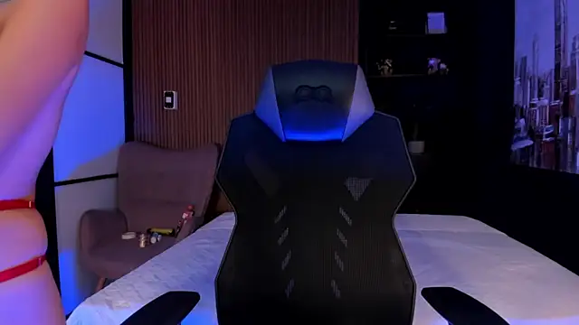 Snapshot of MelodyBliss chatting on 02/27/26, 11:49 MelodyBliss online show from 02/27/26, 11:49