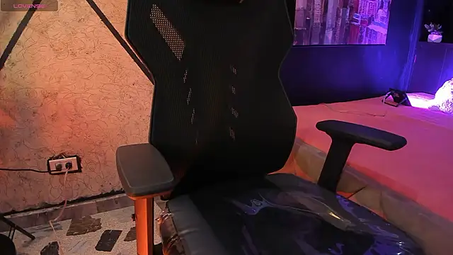 Snapshot of MelodyBliss chatting on 03/12/26, 09:43 MelodyBliss online show from 03/12/26, 09:43