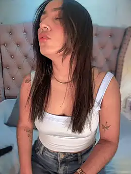 Snapshot of lia_sofiia chatting on 07/05/26, 09:38 lia sofiia online show from 07/05/26, 09:38