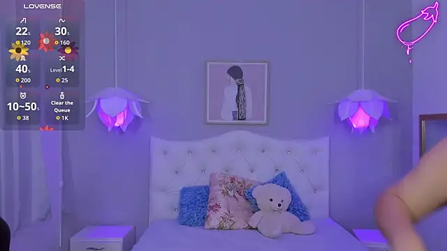 Snapshot of Lisa7_7 chatting on 09/15/25, 07:03 Lisa7 7 online show from 09/15/25, 07:03