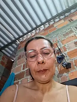 Mia-funny20 online show from 05/22/26, 04:45