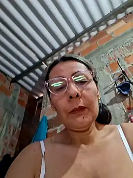 Mia-funny20 online show from 06/15/26, 08:00