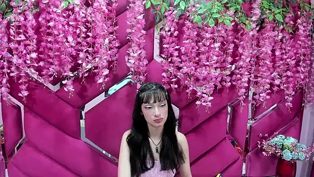 Aurora 18 online show from 02/12/25, 09:11