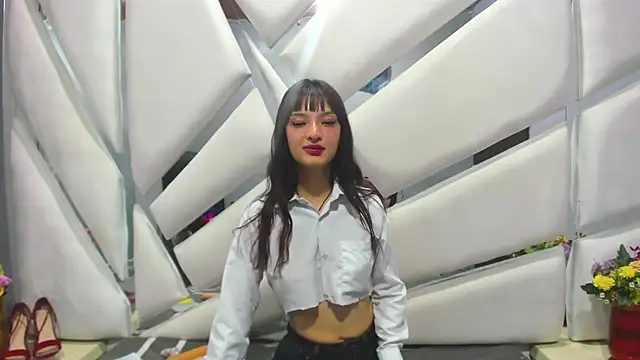 Snapshot of Aurora_18 chatting on 02/25/25, 09:02 Aurora 18 online show from 02/25/25, 09:02