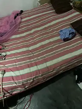Aash Slave Boy online show from 04/29/26, 12:16