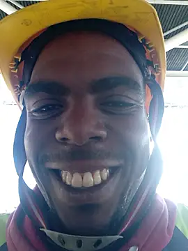 Snapshot of blackman933z chatting on 10/29/25, 09:33 blackman933z online show from 10/29/25, 09:33