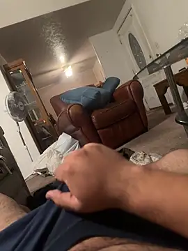 Snapshot of Jayare95 chatting on 11/20/25, 03:18 Jayare95 online show from 11/20/25, 03:18