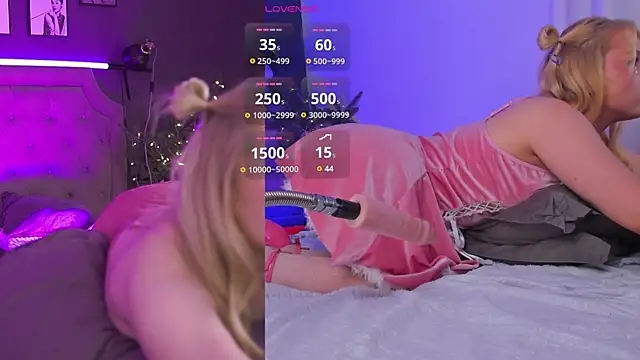 Snapshot of Sexydoll112 chatting on 12/26/24, 11:57 Sexydoll112 online show from 12/26/24, 11:57
