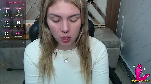 Paula b  online show from 06/18/26, 12:53