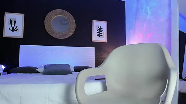 VioletPaket online show from 12/27/24, 01:43