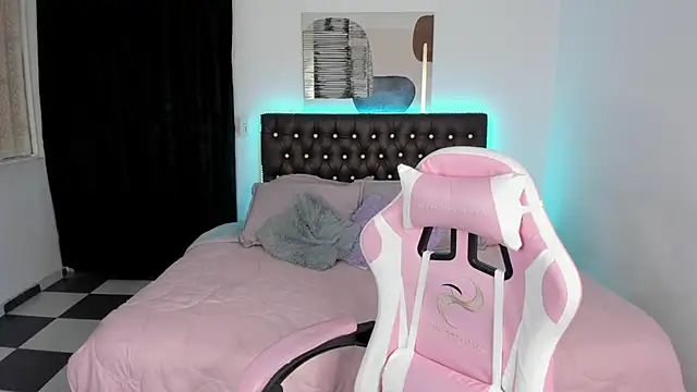 paula kawaiifu  online show from 03/15/25, 01:40