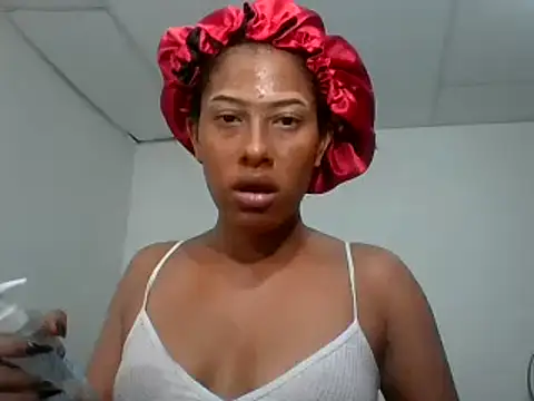 Kitra New online show from 03/04/25, 06:18