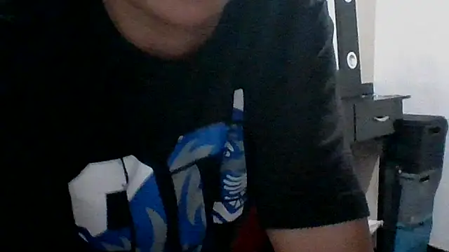 Snapshot of Kitra_New chatting on 02/19/26, 11:28 Kitra New online show from 02/19/26, 11:28