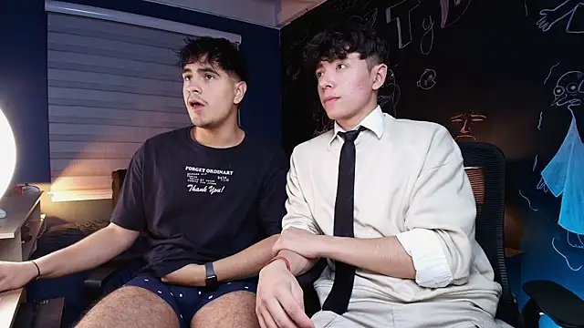 Snapshot of thiago_rockwelll chatting on 11/20/25, 01:39 thiago rockwelll online show from 11/20/25, 01:39