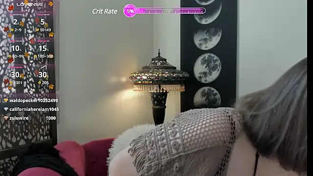 Snapshot of Madam_Verity chatting on 03/07/25, 10:10 Madam Verity online show from 03/07/25, 10:10