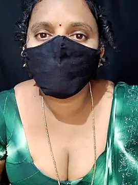 vintage-vibs online show from 09/21/25, 04:52