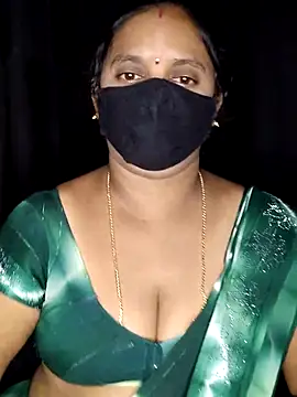 vintage-vibs online show from 11/10/25, 05:34