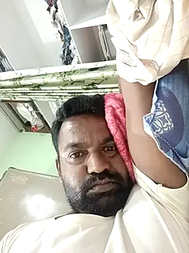 PVNRAO0831 online show from 09/29/25, 06:24