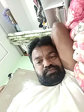 PVNRAO0831 online show from 10/14/25, 03:07