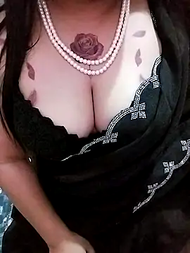 SHUBHI880 online show from 09/21/25, 10:28